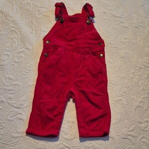 Hanna Andersson 70 or 6-12 months solid red corduroy overalls VVGUC